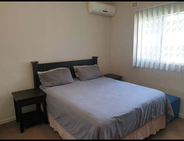 4 BEDROOM HOUSE FOR SALE IN EDGEMOUNT ESTATE